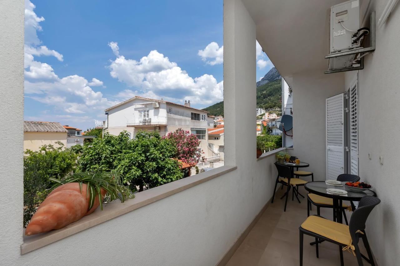 Apartments Divna Башка-Вода Екстер'єр фото