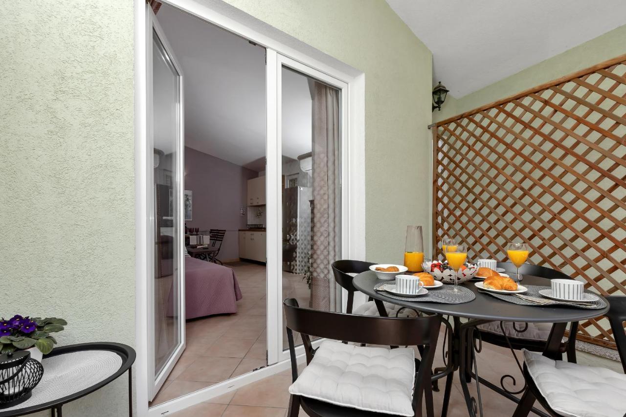 Apartments Divna Башка-Вода Екстер'єр фото