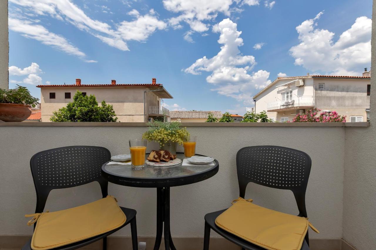 Apartments Divna Башка-Вода Екстер'єр фото