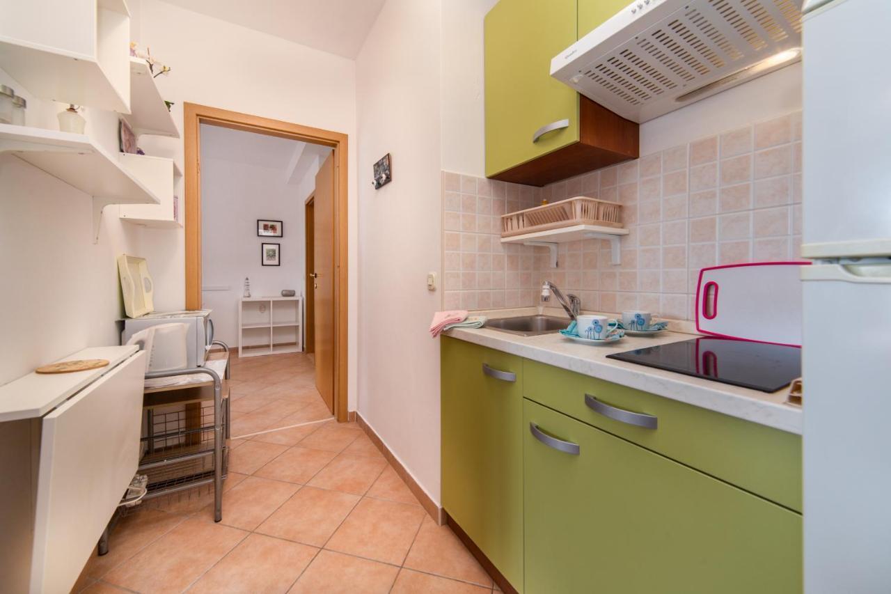 Apartments Divna Башка-Вода Екстер'єр фото