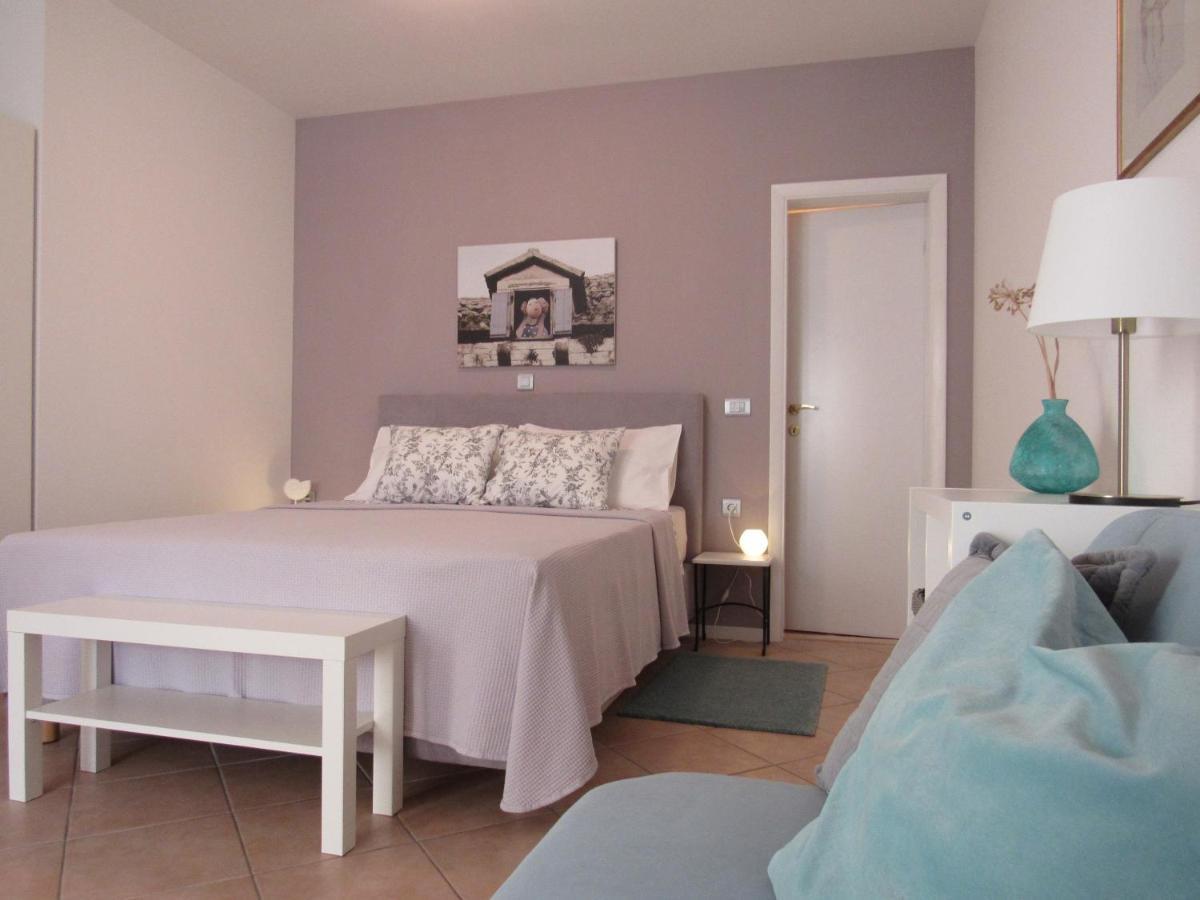 Apartments Divna Башка-Вода Екстер'єр фото