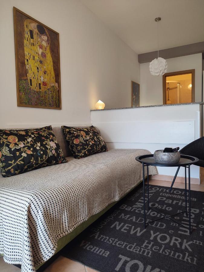 Apartments Divna Башка-Вода Екстер'єр фото