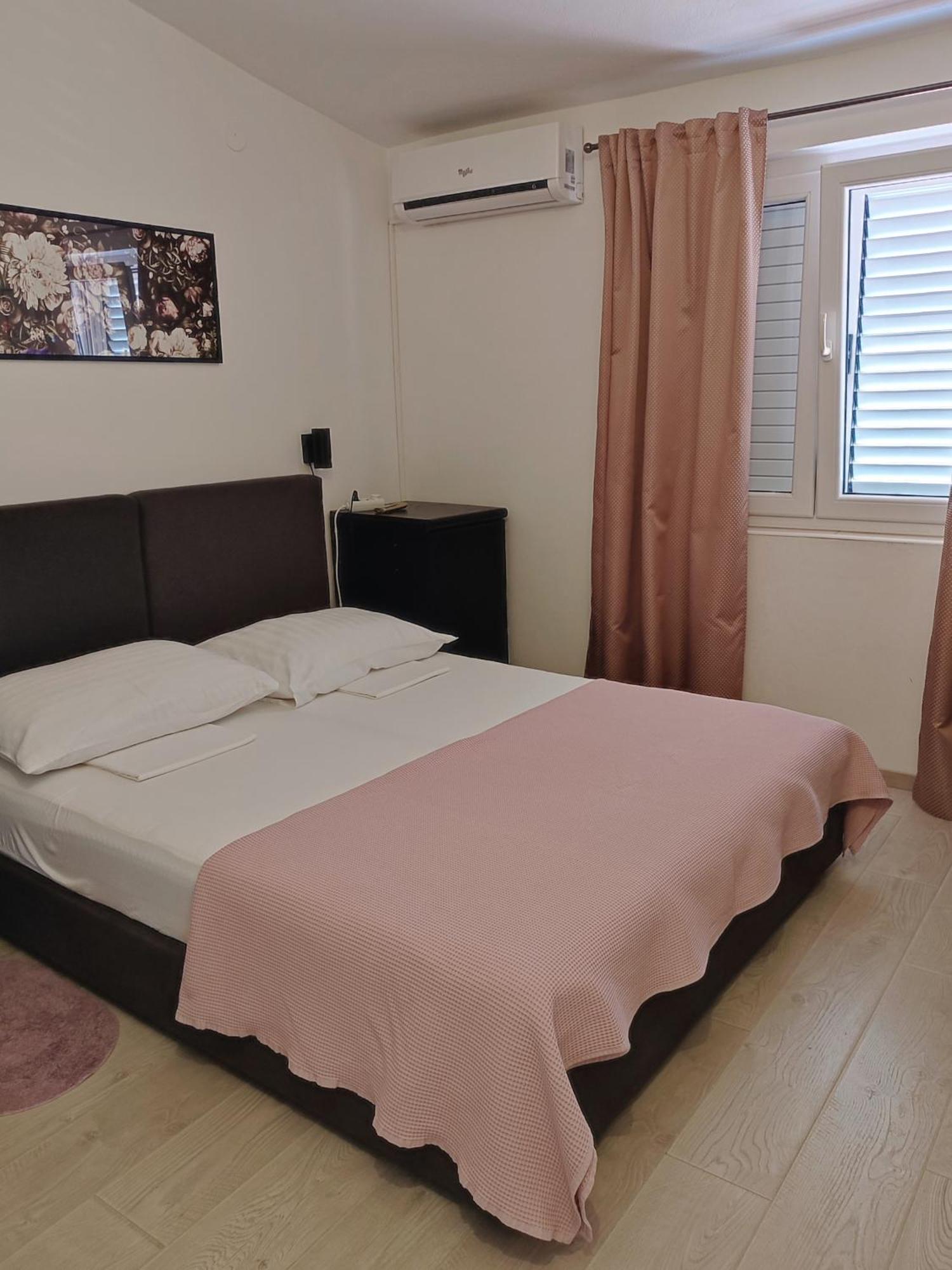 Apartments Divna Башка-Вода Екстер'єр фото