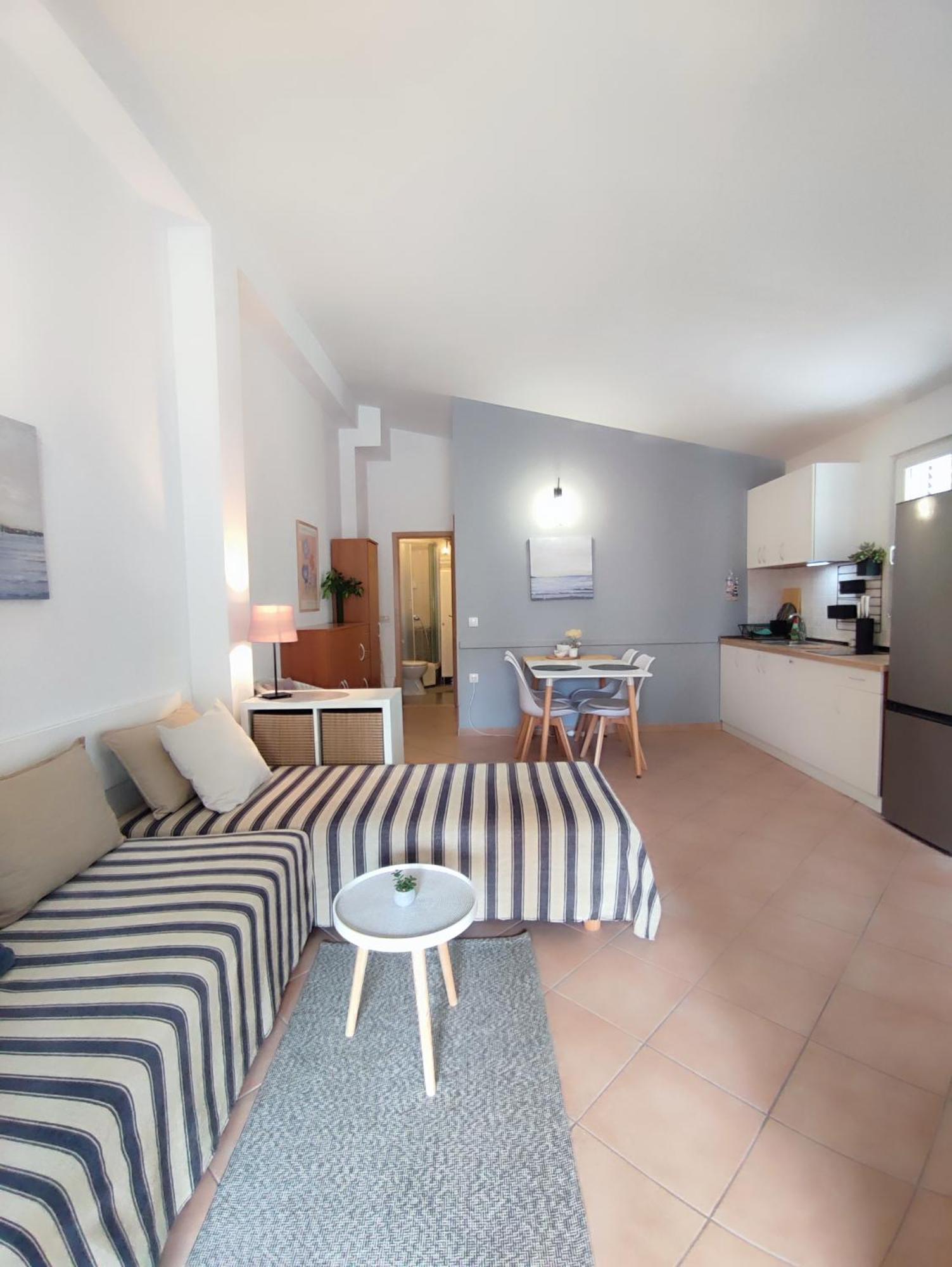 Apartments Divna Башка-Вода Екстер'єр фото