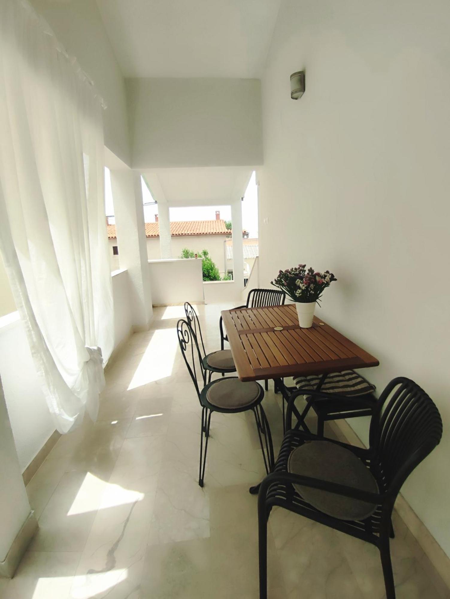 Apartments Divna Башка-Вода Екстер'єр фото